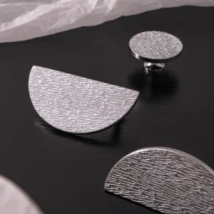 Santaya Solid Brass Cabinet Handle Round Kitchen Cabinet Pull High-end Luxury Wardrobe Chrome Silver Pulls Furniture Drawer Knob