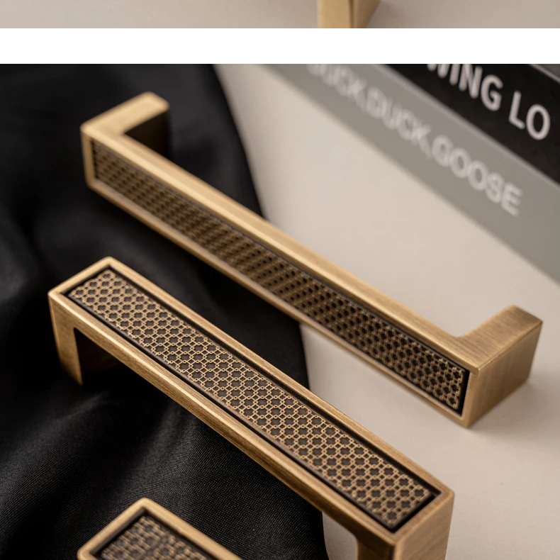 Santaya Antique Brass Handle Luxury Bronze Pull Kitchen Cabinet Handle Wardrobe Drawer Knob - Image 16