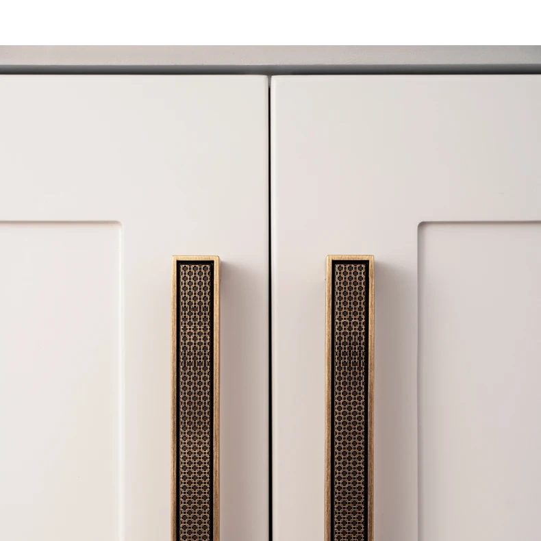 Santaya Antique Brass Handle Luxury Bronze Pull Kitchen Cabinet Handle Wardrobe Drawer Knob - Image 19